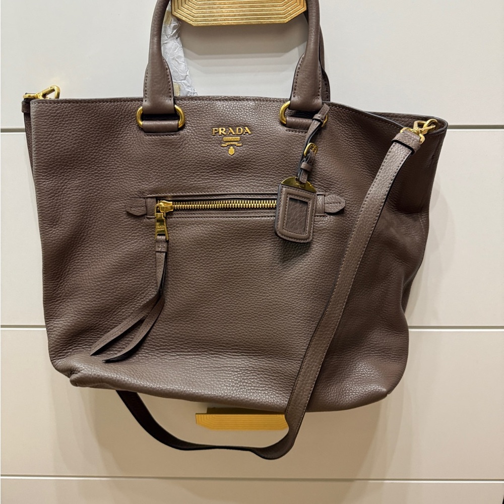BRAND NEW Prada Bambu Vit Daino Taupe Leather Handbag with Gold Details
